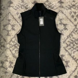 G/FORE Women’s Golf Weather Vest